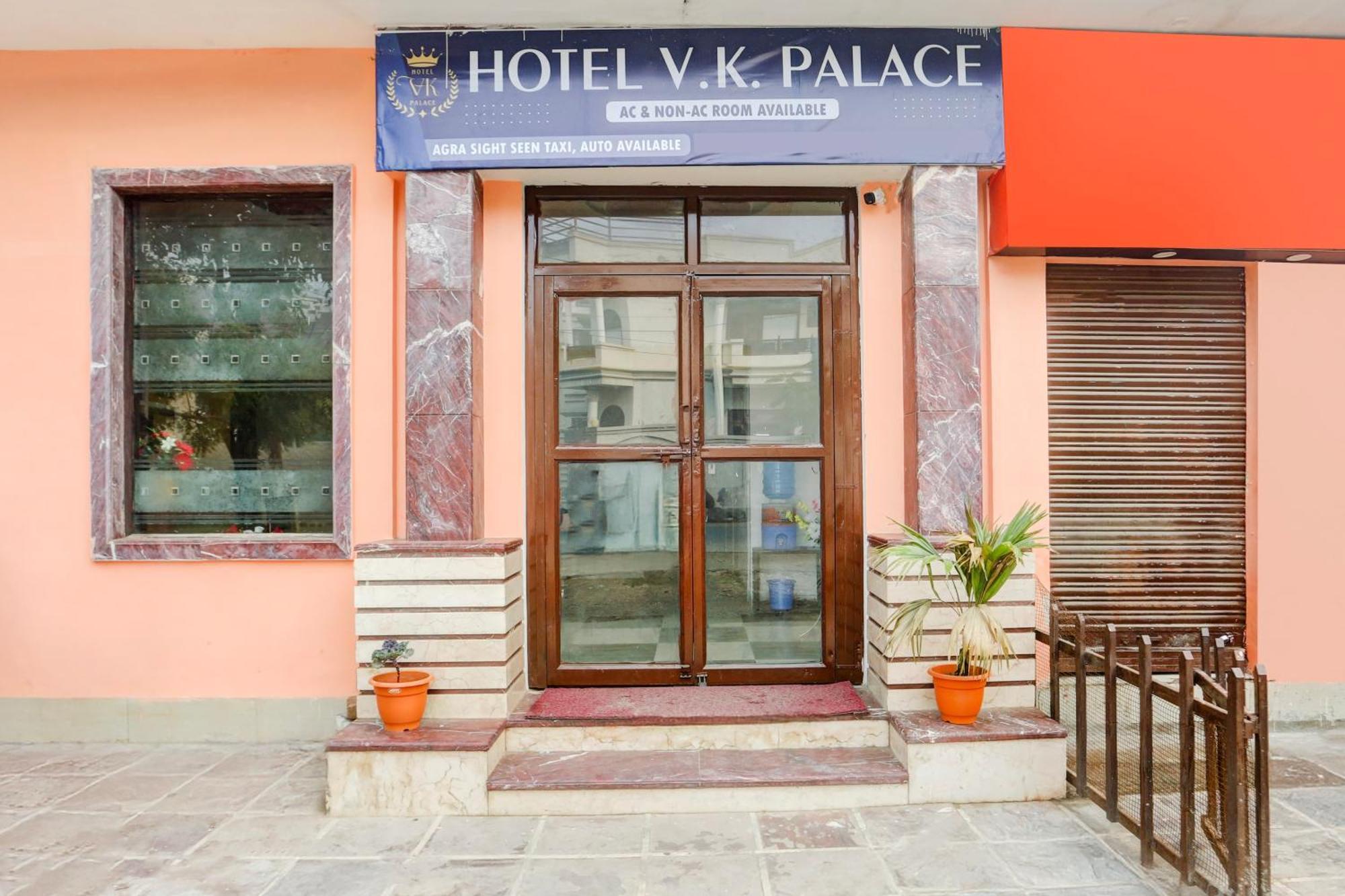 Hotel O Vk Palace Агра Екстериор снимка
